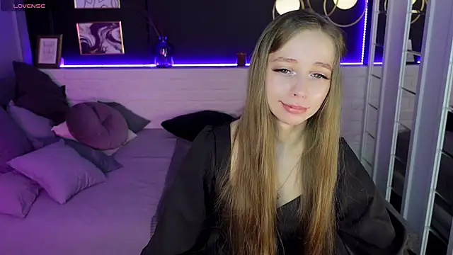 OliviaGentle online show from 01-17-25, 04:28
