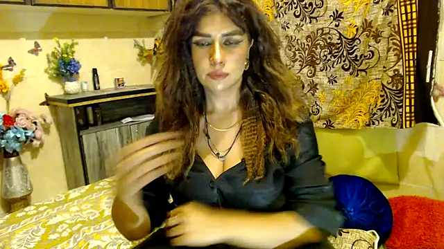 Snapshot of pareeti chatting on 05-03-26, 05:52 pareeti online show from 05-03-26, 05:52