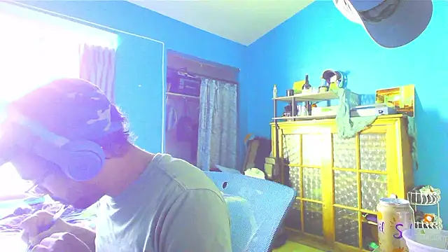        the online show from 03-05-26, 11:23