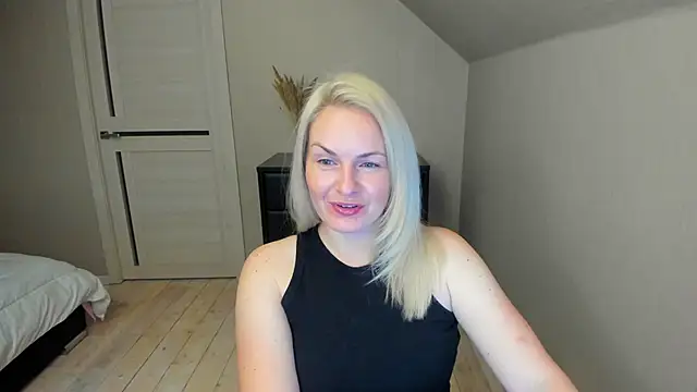 Alicee Gracee online show from 10-11-25, 07:23