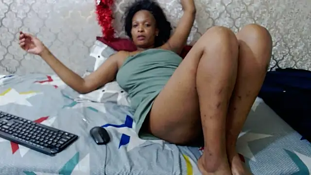 Snapshot of MaximTease24 chatting on 02-24-25, 01:57 MaximTease24 online show from 02-24-25, 01:57