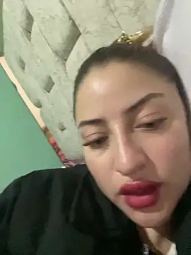 Snapshot of cristal-evanns chatting on 08-02-26, 08:40 cristal-evanns online show from 08-02-26, 08:40