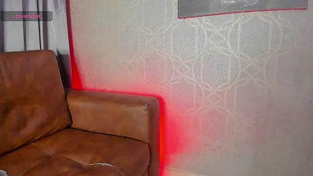 Lucii fer  online show from 09-13-25, 11:43