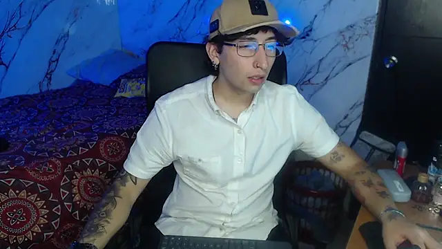 Snapshot of Dereck_Dickson chatting on 01-17-26, 11:52 Dereck Dickson online show from 01-17-26, 11:52