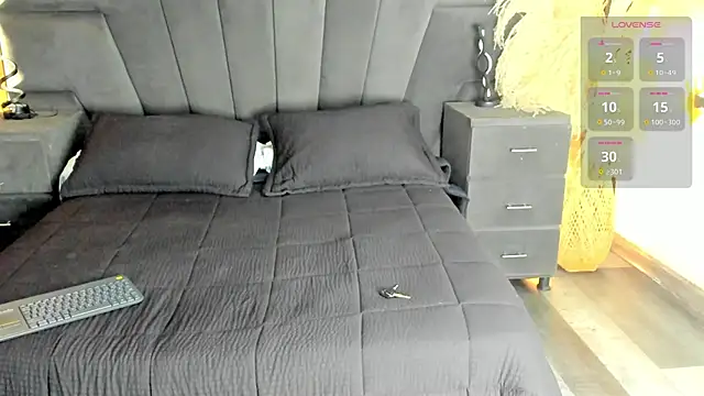 NaxaAndLexi  online show from 03-30-26, 01:23