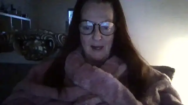 Snapshot of Tillieuk chatting on 01-18-26, 11:08 Tillieuk online show from 01-18-26, 11:08