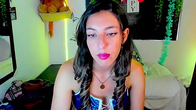 Snapshot of queen-natty chatting on 02-25-26, 01:54 queen-natty online show from 02-25-26, 01:54