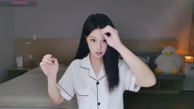 Lucky-baby online show from 09-23-25, 01:03