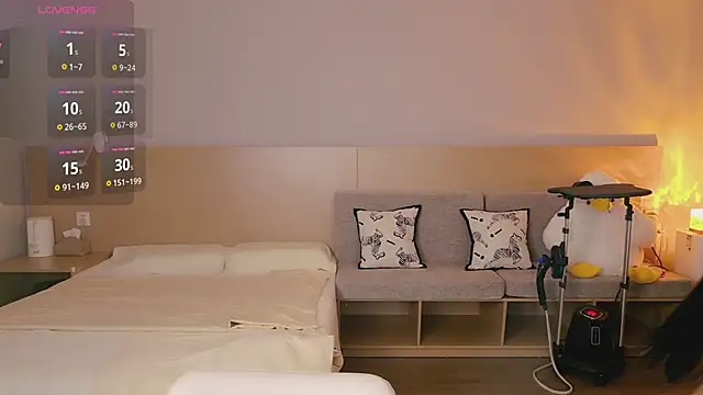 Lucky-baby online show from 09-30-25, 01:05