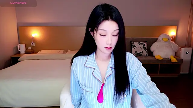 Lucky-baby online show from 02-03-26, 04:45