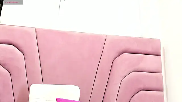 Snapshot of Brianrosex chatting on 01-07-26, 03:20 Brianrosex online show from 01-07-26, 03:20