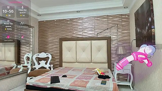 Snapshot of Brianrosex chatting on 03-09-26, 03:10 Brianrosex online show from 03-09-26, 03:10