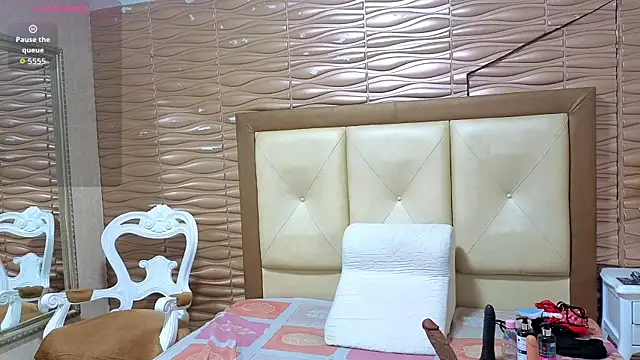 Snapshot of Brianrosex chatting on 06-15-26, 01:52 Brianrosex online show from 06-15-26, 01:52