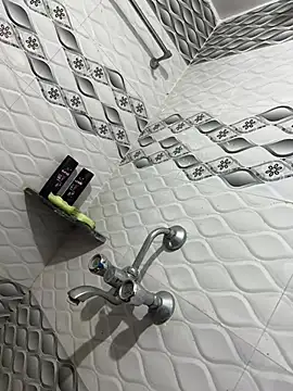 Rahulroy96 online show from 12-16-24, 05:49