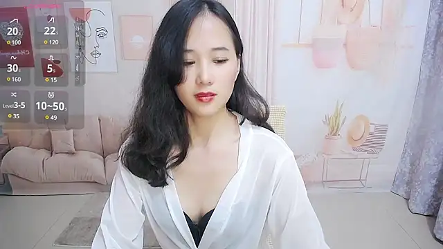Snapshot of Cheryl_106 chatting on 01-16-25, 02:41 Cheryl 106 online show from 01-16-25, 02:41