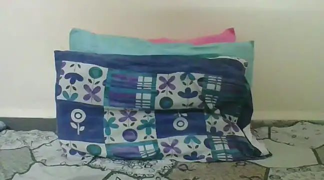 Snapshot of mohit_play chatting on 12-24-24, 10:33 mohit play online show from 12-24-24, 10:33