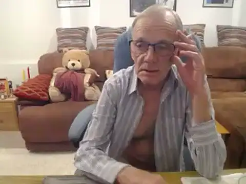 Snapshot of Ferret7777 chatting on 02-01-25, 12:29 Ferret7777 online show from 02-01-25, 12:29