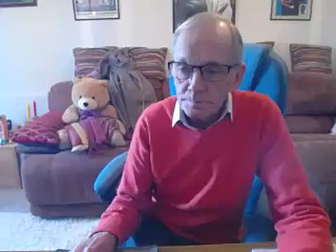 Snapshot of Ferret7777 chatting on 02-06-25, 11:32 Ferret7777 online show from 02-06-25, 11:32