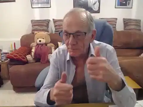 Snapshot of Ferret7777 chatting on 02-10-25, 04:58 Ferret7777 online show from 02-10-25, 04:58