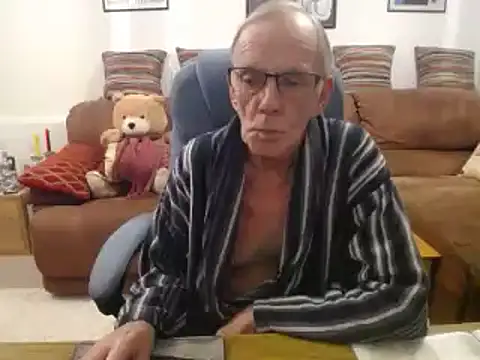 Snapshot of Ferret7777 chatting on 02-11-25, 11:54 Ferret7777 online show from 02-11-25, 11:54