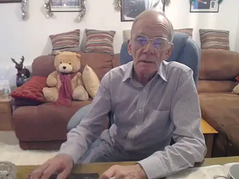 Ferret7777 online show from 12-13-25, 07:53