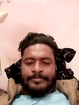 Snapshot of desicockblack chatting on 12-11-24, 06:42 desicockblack online show from 12-11-24, 06:42