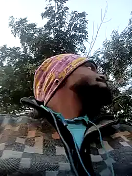 Snapshot of desicockblack chatting on 01-02-25, 10:58 desicockblack online show from 01-02-25, 10:58