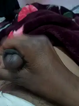 Snapshot of desicockblack chatting on 03-02-25, 05:14 desicockblack online show from 03-02-25, 05:14