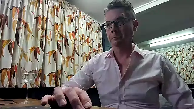 tilobinder online show from 12-14-24, 01:16