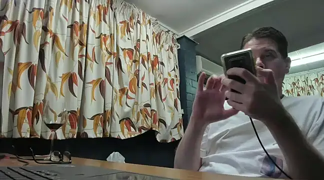 tilobinder online show from 01-11-25, 02:25