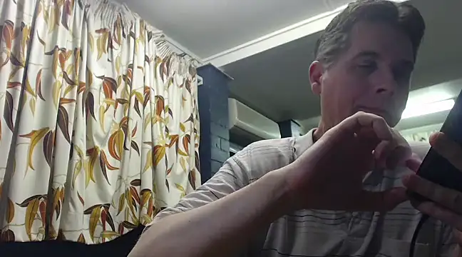 tilobinder online show from 03-21-25, 12:06