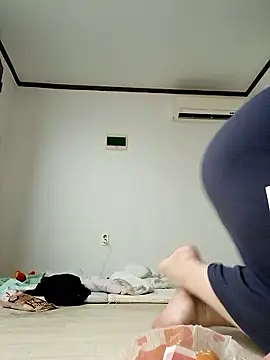 hello098712 online show from 09-20-25, 09:43