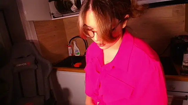 CutiePie3 online show from 12-02-24, 07:38