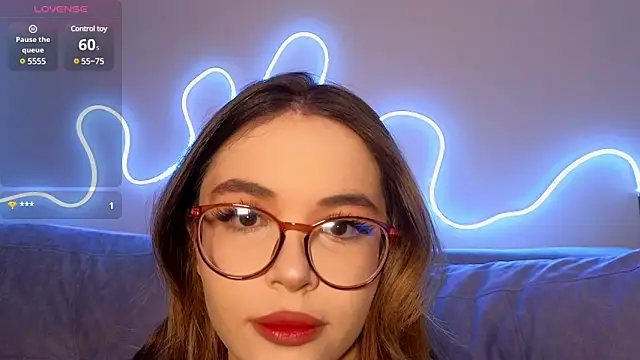 CutiePie3 online show from 03-14-25, 08:38