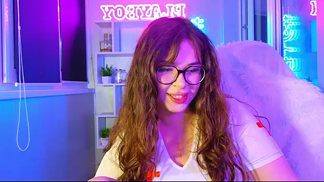 CutiePie3 online show from 11-27-25, 12:02