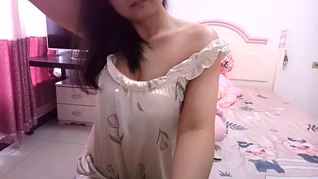 CN-Xiaoxi online show from 06-10-26, 12:55