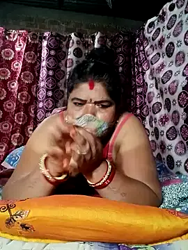 Snapshot of Hot_Falguni chatting on 01-11-25, 12:12 Hot Falguni online show from 01-11-25, 12:12