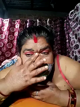 Snapshot of Hot_Falguni chatting on 01-11-25, 10:51 Hot Falguni online show from 01-11-25, 10:51