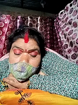 Snapshot of Hot_Falguni chatting on 01-20-25, 06:32 Hot Falguni online show from 01-20-25, 06:32