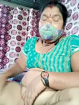 Snapshot of Hot_Falguni chatting on 02-02-25, 10:46 Hot Falguni online show from 02-02-25, 10:46