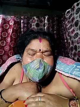 Snapshot of Hot_Falguni chatting on 02-07-25, 10:09 Hot Falguni online show from 02-07-25, 10:09