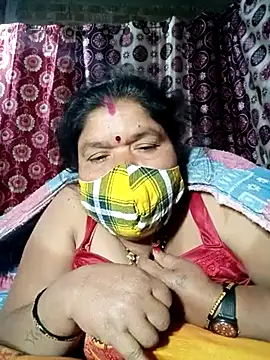 Snapshot of Hot_Falguni chatting on 02-08-25, 01:22 Hot Falguni online show from 02-08-25, 01:22