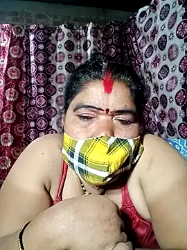 Snapshot of Hot_Falguni chatting on 02-10-25, 01:35 Hot Falguni online show from 02-10-25, 01:35
