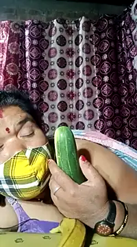 Snapshot of Hot_Falguni chatting on 02-11-25, 07:59 Hot Falguni online show from 02-11-25, 07:59