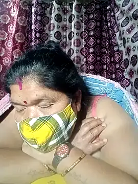 Snapshot of Hot_Falguni chatting on 02-14-25, 07:44 Hot Falguni online show from 02-14-25, 07:44