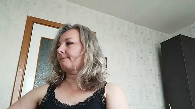 EdithManning online show from 07-20-26, 05:55