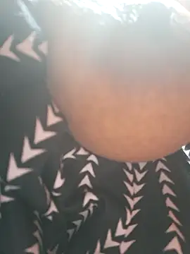 Snapshot of Hot-Anuska chatting on 03-01-25, 10:55 Hot-Anuska online show from 03-01-25, 10:55