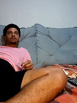 Snapshot of gugao666 chatting on 12-17-24, 01:07 gugao666 online show from 12-17-24, 01:07