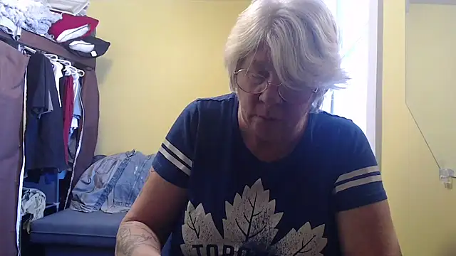 canadiancougar1965 online show from 02-01-26, 05:11