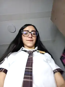 MissAfroditha online show from 10-26-25, 04:40